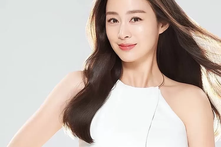 Kim Tae Hee em 'Welcome to Samdal-ri': Aparição da Estrela no Drama