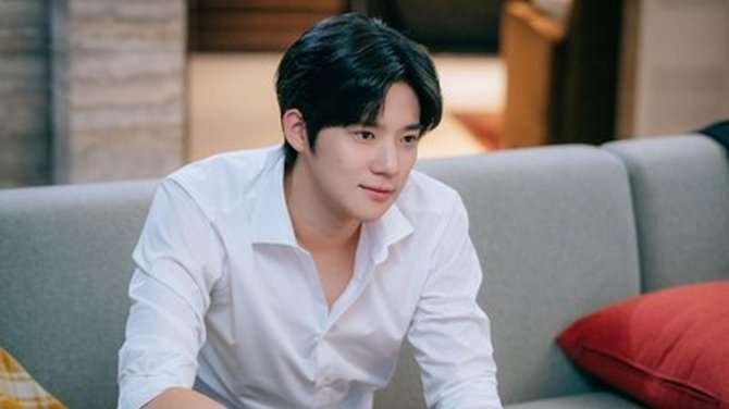 Episódio 1 de A Cinderela moderna 'Cinderella at 2 AM' Viki 2024